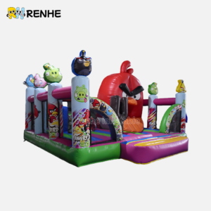 Bird Attack Themed Inflatable Bounce House with Obstacle Challenge for Backyard Recreation